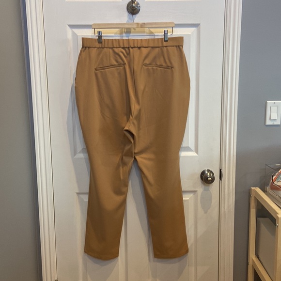 Universal Standard Woven Pants Size S Color Iced Coffee - Picture 3 of 3